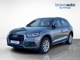 Audi Q5, 2.0 l., off-road / crossover