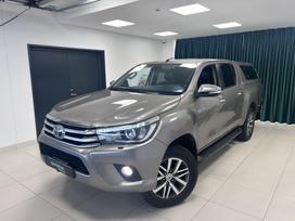 Toyota Hilux, 2.4 l., Пикап