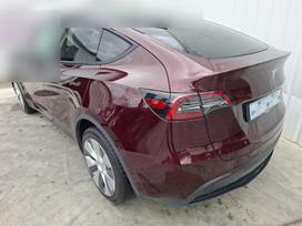 Tesla Model Y, 81 кВт·ч, Внедорожник / Кроссовер