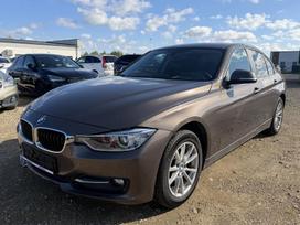 BMW 320, 2.0 l., saloon / sedan