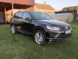 Volkswagen Touareg, 3.0 l., Внедорожник / Кроссовер