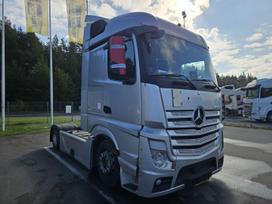 Mercedes-Benz 1845 Retarder Mega, 2 miegamosios vietos