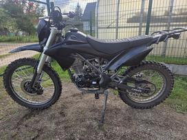 Asix Defender 250cc, krosiniai