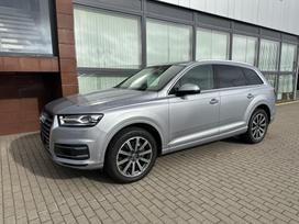 Audi Q7, 3.0 l., off-road / crossover