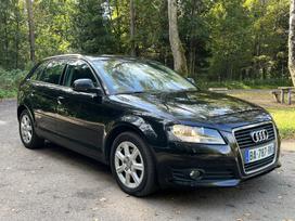 Audi A3, 1.6 l., hatchback