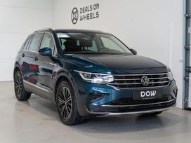 Volkswagen Tiguan, 1.5 l., off-road / crossover
