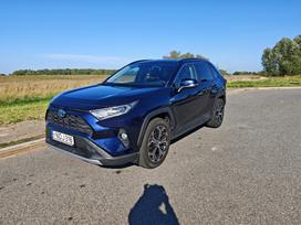 Toyota RAV4, 2.5 l., off-road / crossover