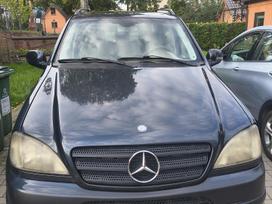 Mercedes-Benz ML270, 2.7 l., visureigis / krosoveris