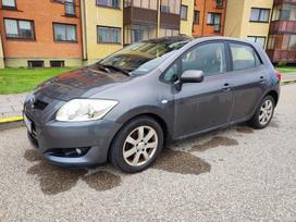 Toyota Auris, 1.4 l., Хэтчбек