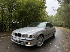 BMW 530, 2.9 l., saloon / sedan