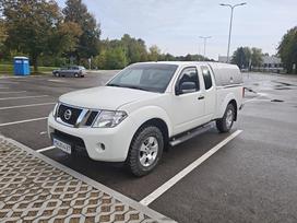 Nissan Navara, 2.5 l., off-road / crossover