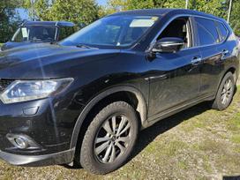 Nissan X-Trail, 1.6 l., off-road / crossover