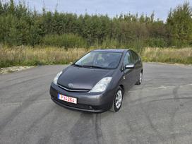 Toyota Prius, 1.5 l., Хэтчбек