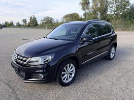 Volkswagen Tiguan, 2.0 l., Внедорожник / Кроссовер