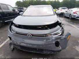 Volkswagen ID.4, 82 kWh, off-road / crossover