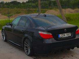 BMW 550, 4.8 l., saloon / sedan