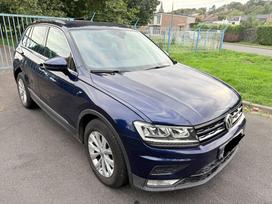 Volkswagen Tiguan, 2.0 l., Внедорожник / Кроссовер