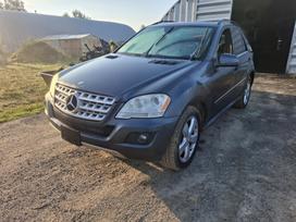 Mercedes-Benz ML350, OM272 967,C755, по частям. Spalvos kodas c755 om 272 veikia gerai grandine neba
