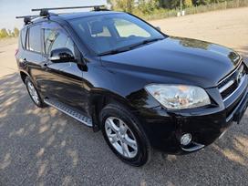 Toyota RAV4, 2.2 l., Внедорожник / Кроссовер