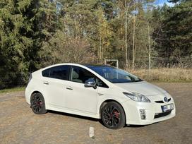Toyota Prius, 1.8 l., hečbeks