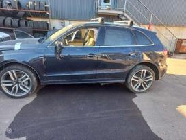 Audi Q5 dalimis. Greičių dėžės kodas mqy variklio kodas ctuc spalvos