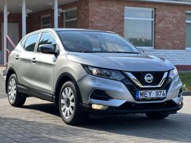 Nissan Qashqai, 1.3 l., Внедорожник / Кроссовер
