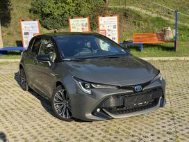 Toyota Corolla, 2.0 l., hatchback