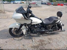 Harley-Davidson FLTR 1750cc, kruīza / touring