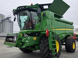 John Deere S685i, kombaini