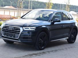 Audi Q5, 2.0 l., off-road / crossover