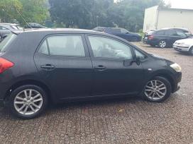 Toyota Auris, 2.0 l., Хэтчбек