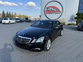 Mercedes-Benz E250, 2.1 l., Седан