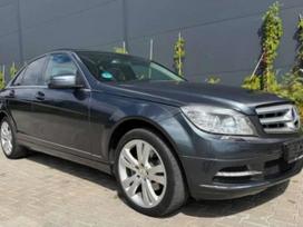 Mercedes-Benz C220, 2.2 l., saloon / sedan