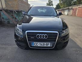 Audi Q5, 2.0 l., off-road / crossover