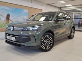 Volkswagen Tiguan, 1.5 l., mpv / minivan