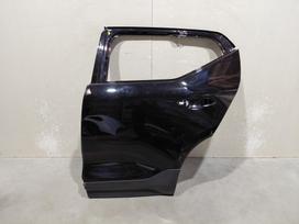 Volvo XC40 doors