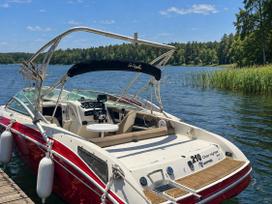 Sea Ray 210 Overnighter, jachtos / kateriai