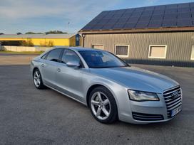 Audi A8, 4.1 l., sedanas