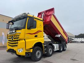 Mercedes-Benz AROCS 3263, pašizgāzēji