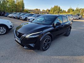 Nissan Qashqai, 1.3 l., off-road / crossover