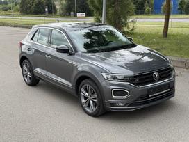 Volkswagen T-Roc, 1.5 l., Внедорожник / Кроссовер