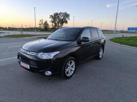 Mitsubishi Outlander, 2.3 l., off-road / crossover