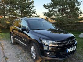 Volkswagen Tiguan, 2.0 l., visurgājējs / krosovers