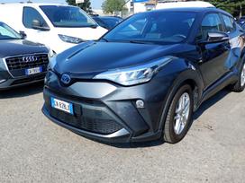 Toyota C-HR, 1.8 l., visureigis / krosoveris