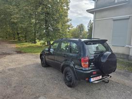 Toyota RAV4, 2.0 l., Внедорожник / Кроссовер