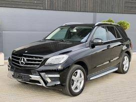 Mercedes-Benz ML250, 2.1 l., off-road / crossover