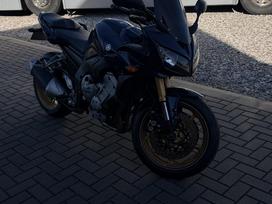 Yamaha FZ-1 1000cc, touring / sport touring