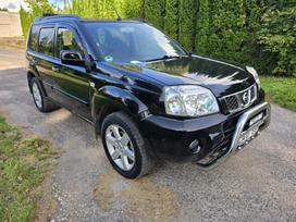 Nissan X-Trail, 2.2 l., off-road / crossover