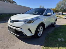 Toyota C-HR, 1.8 l., Внедорожник / Кроссовер