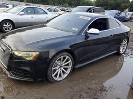 Audi RS 5 dalimis. R20 bang olufsen juodos